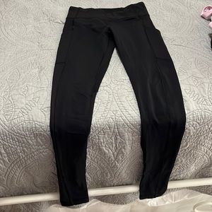 Lululemon Leggings with Mesh 25 Inch Black